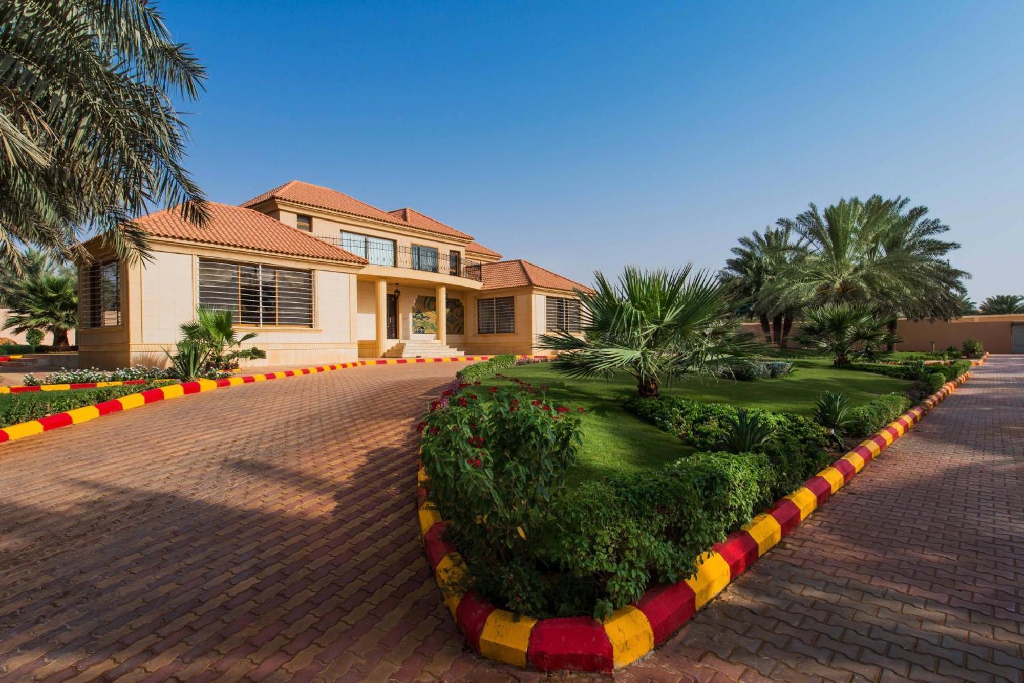 Boudl Al Nakheel Hotel Унайза Екстериор снимка