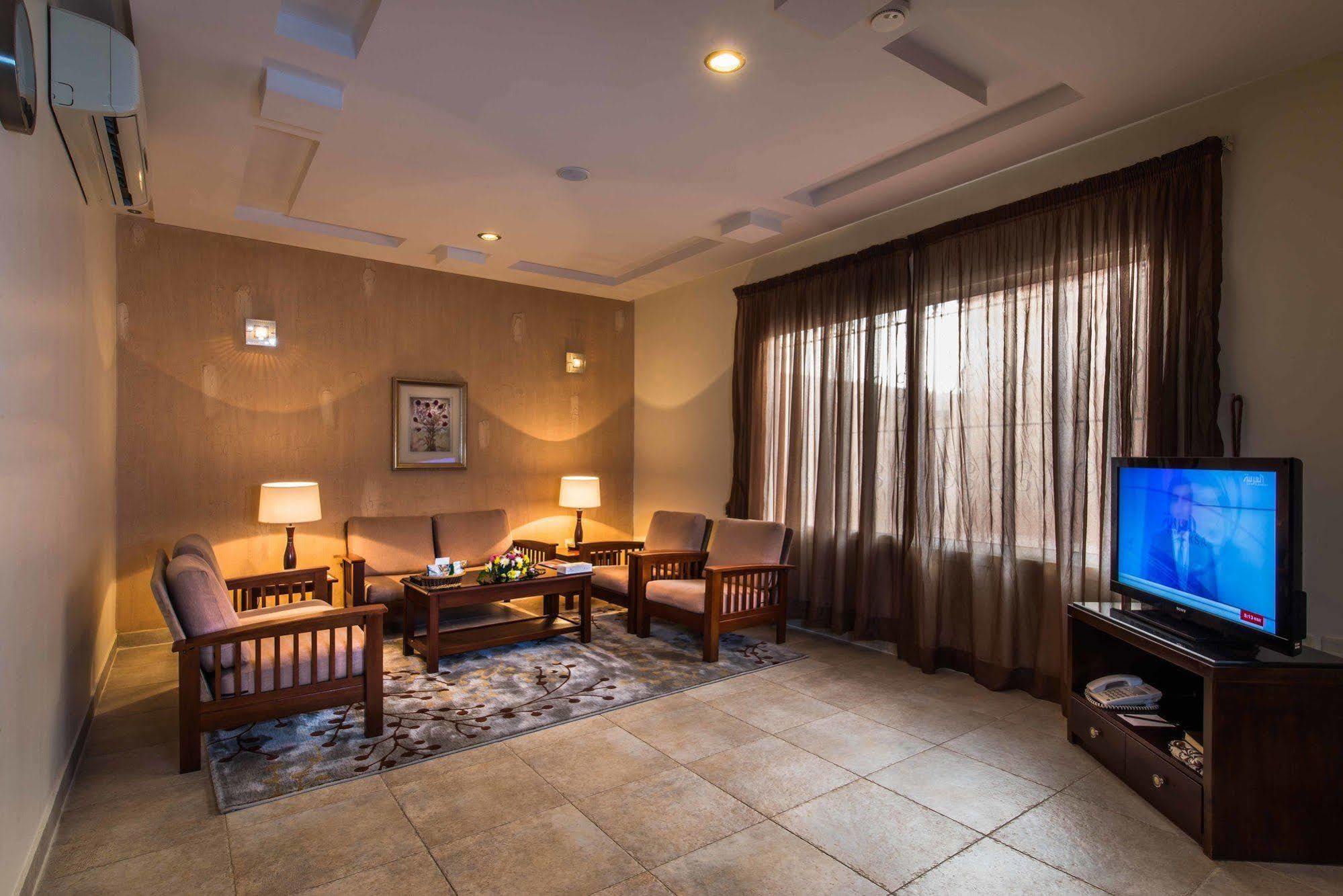 Boudl Al Nakheel Hotel Унайза Екстериор снимка