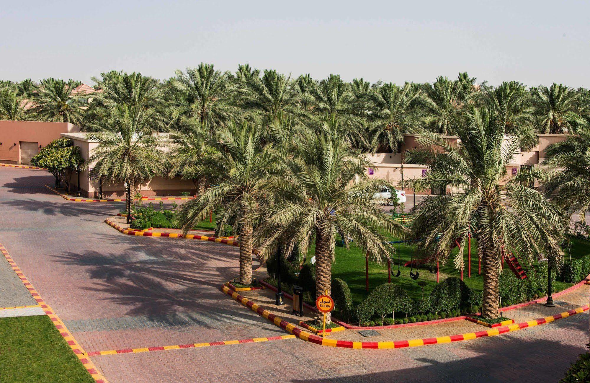 Boudl Al Nakheel Hotel Унайза Екстериор снимка