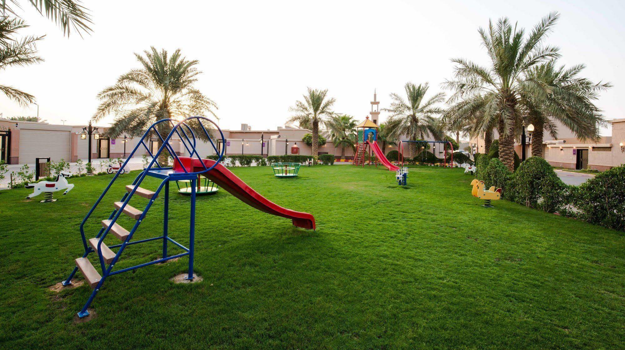 Boudl Al Nakheel Hotel Унайза Екстериор снимка