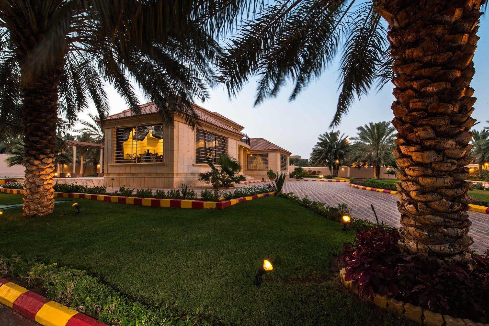 Boudl Al Nakheel Hotel Унайза Екстериор снимка